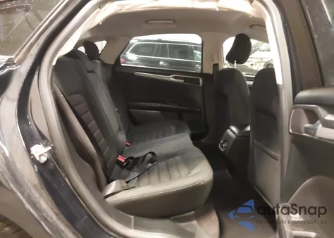 2020 Ford Fusion Se z USA, uszkodzony, nr VIN 3FA6P0HD8LR221787